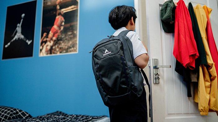 Core Laptop Backpack 15L
