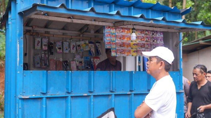 Dedi Mulyadi ungkap penjual eksimer berkedok jualan minuman kekinian, warga pun geram robohkan kios