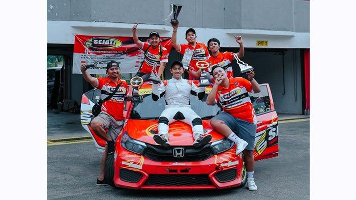 Dony Damara pebalap mobil 2