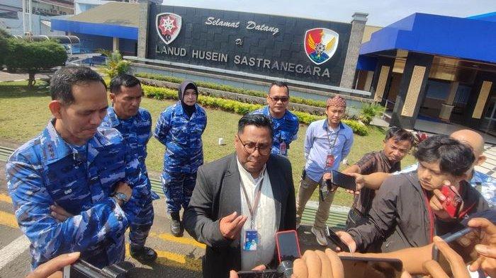 Bandung bandara husein sastranegara internasional barat damri direnovasi bdo vakansi rute terminal dioperasikan udara cuti Jasa Pendirian Yayasan Husein Sastranegara Bandung