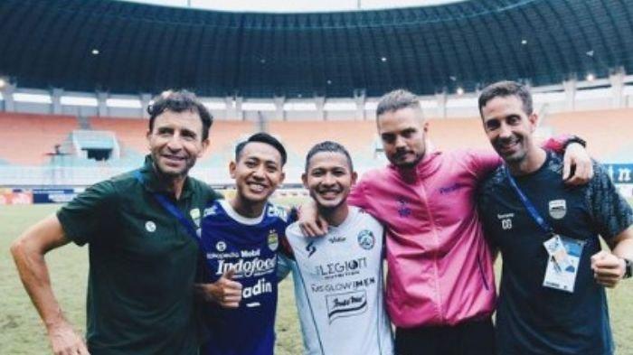 Persib Bandung menang atas Arema FC, Beckham Putra Nugraha minta maaf pada Gian Zola.