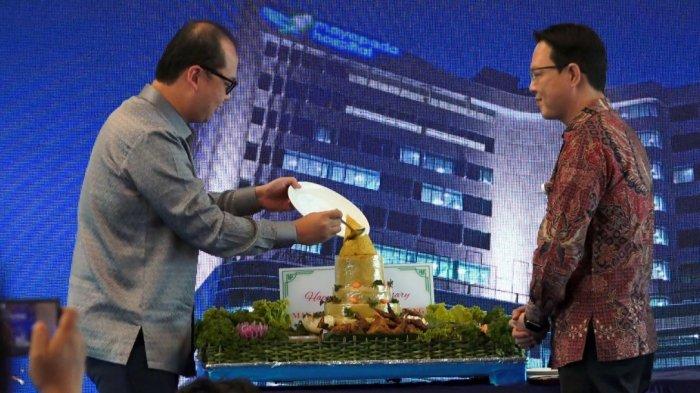 Mayapada Hospital Bandung, salah satu jaringan rumah sakit dari  Mayapada Healthcare Group merayakan usianya yang pertama dengan tema Celebrating 1 Year of Patient Centric Collaboration. Sejak beroperasi di bulan Maret tahun  2023, Mayapada Hospital Bandung telah mencetak berbagai pencapaian dalam memberikan  layanan kesehatan kepada masyarakat Bandung dan Jawa Barat.