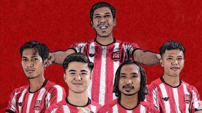 Hariono bersama pemain Deltras lainnya yang akan berlaga di Liga 2.