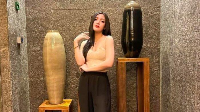 Hasninda diterpa teror berkenaan video syur mirip dirinya.