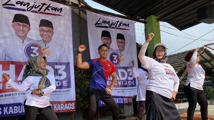 Hengki Kurniawan saat ikut senam bersama emak-emak di Cilame, Kabupaten Bandung Barat, Kamis (3/10/2024).