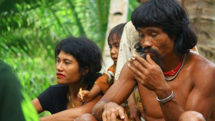 Suku Togutil yang terdesak keluar dari tempat tinggal