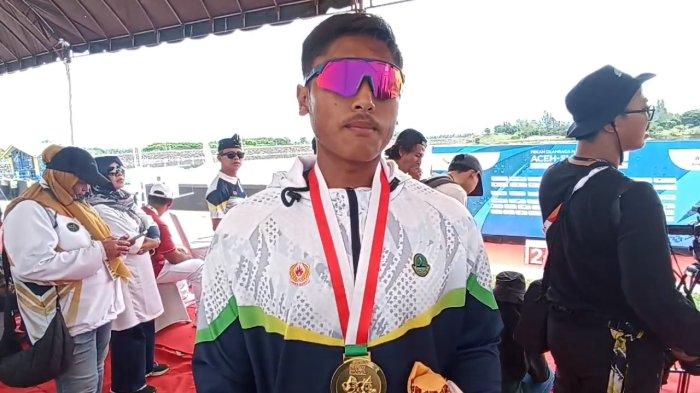Indra Hidayat peraih medali emas untuk kontingen Jabar di nomor kayak 1000 meter PON XXI Aceh Sumut 2024.