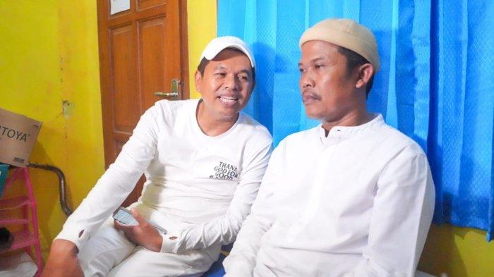 Kang Dedi Mulyadi bersama Suroto