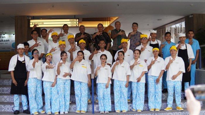 Tahun ini, Santika Indonesia Hotels & Resorts kembali menghadirkan hotel bintang 3 dengan konsep instagenic. Setelah memulai debut pertama kalinya di Surabaya, kali ini Kampi Hotel hadir di tengah keindahan pantai di Pulau Dewata, yaitu Kampi Hotel Legian – Bali. 