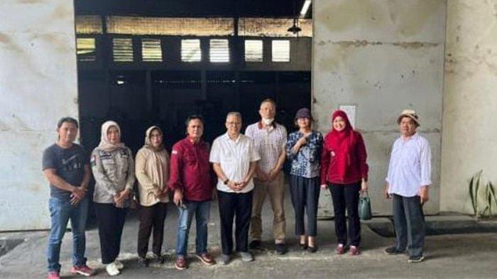 Kantor Imigrasi Kelas II Non TPI Sukabumi menggelar operasi gabungan pengawasan orang asing di Lembaga Pelatihan Kerja dan perusahaan yang ada di wilayah Kota Sukabumi, Jawa Barat pada Rabu (27/9/2023).
