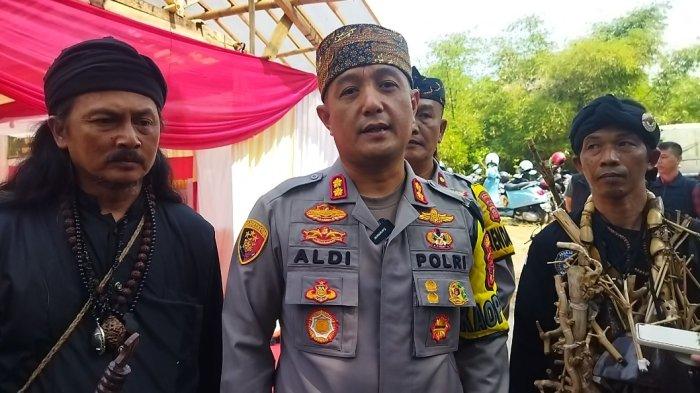 Kapolres Cimahi AKBP Aldi Subartono saat bertemu dengan budayawan Kota Cimahi dan KBB.