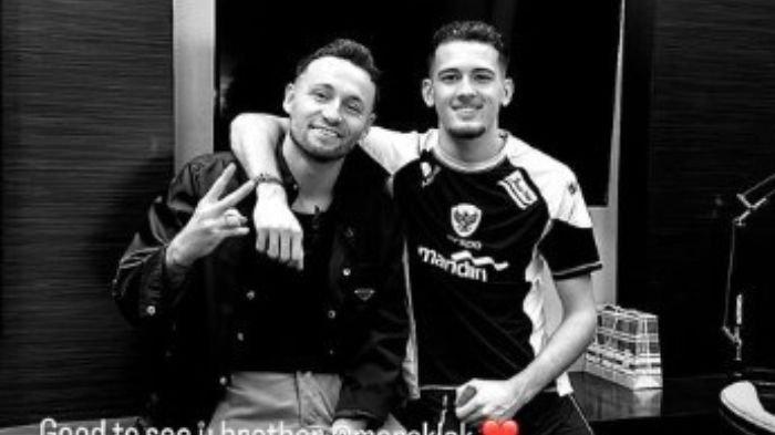 Kapten Persib Bandung Marc Klok bertemu dengan Justin Hubner untuk memberikan dukungan menjelang laga Timnas Indonesia vs Jepang pada babak Kualifikasi Piala Dunia 2026 putaran ketiga.