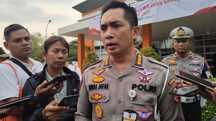 Kasubdit Jemenopsrek Ditkamsel Korlantas Polri, Kombes Pol Indra Jafar.