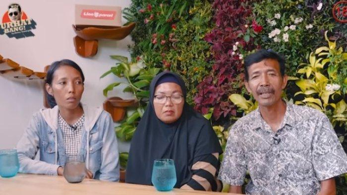 Keluarga korban pembunuhan Vina di acara CURHAT BANG Denny Sumargo yang tayang pada Selasa (14/5/2024).