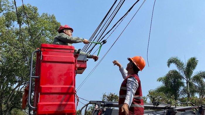Kabel Udara dan Tiang di Jalan Riau Kota Bandung Bakal Terlihat Rapi ...