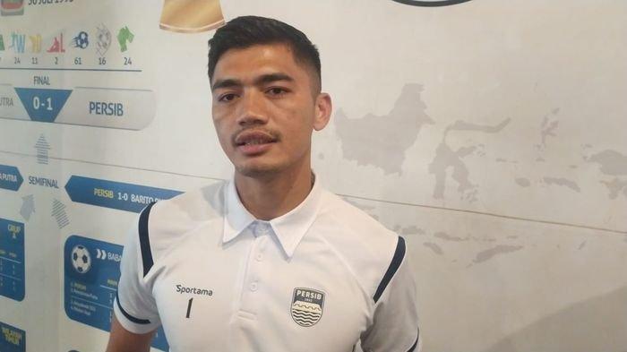 Kiper Persib Bandung Fitrul Dwi Rustapa saat ditemui di Graha Persib, Selasa (14/3/2023).