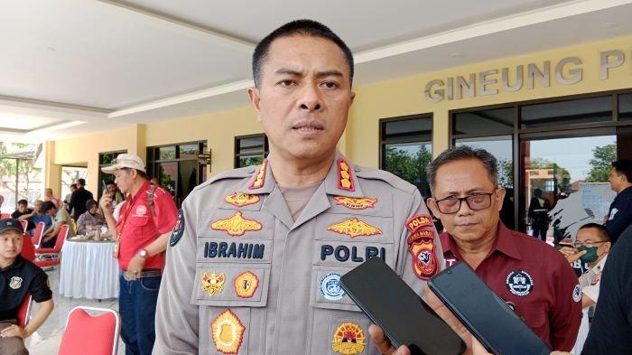 Kombes Pol Ibrahim Tompo, Kabid Humas Polda Jawa Barat, saat diwawancara TribunJabar.id, di Markas Brigade Mobil (Brimob) Polda Jabar, di Desa Sayang, Jatinangor, Sumedang, Selasa (31/10/2023).