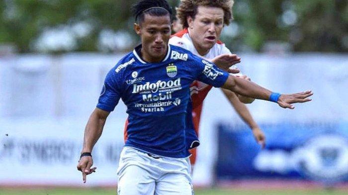Bek Persib Bandung, Henhen Herdiana
