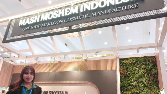 Jasa maklon kosmetik BPOM, Mash Moshem Indonesia memperkenalkan produk-produk unggulannya di Info Franchise & Business Concept (IFBC) Expo 2024 yang berlangsung di Graha Manggala Siliwangi, Bandung, dari 5-7 Juli 2024, mulai pukul 10.00 hingga 22.00 WIB.