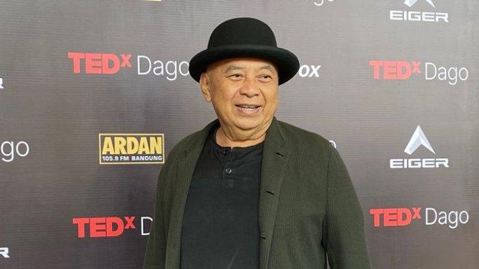 Nyoman Nuarta yang hadir sebagai pembicara di TEDx Dago.