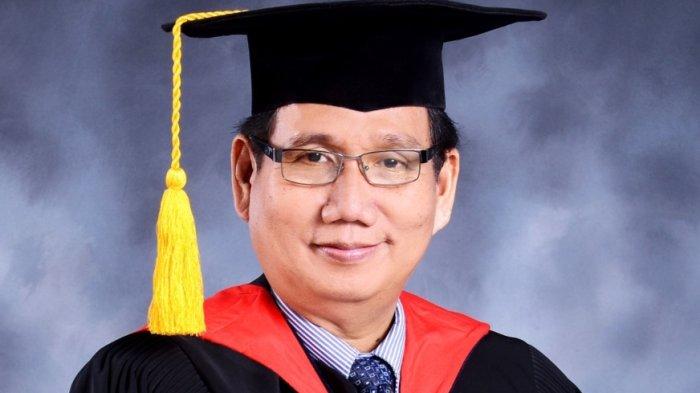 Prof Dr H Suwatno, M Si  Guru Besar Komunikasi Organisasi FPEB UPI