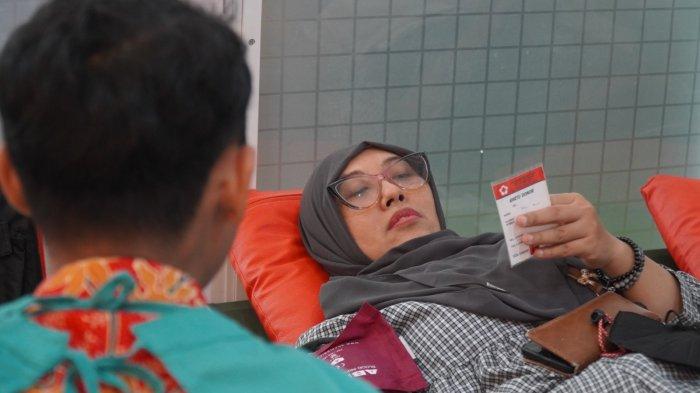 Layanan Kesehatan Cuma-Cuma Dompet Dhuafa menggelar sejumlah kegiatan, diantaranya menggelar donor darah di seluruh wilayah LKC Dompet Dhuafa yang tersebar di 12 provinsi se-Indonesia.
