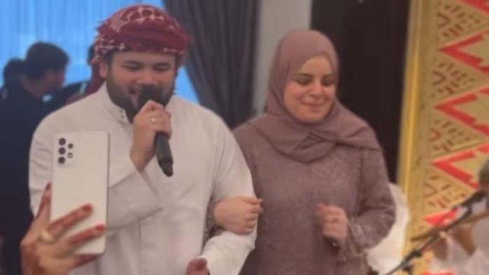 Ridho Rima Selamat! Ridho Rhoma Menikah, Kecantikan Menantu Raja Dangdut Rhoma ...