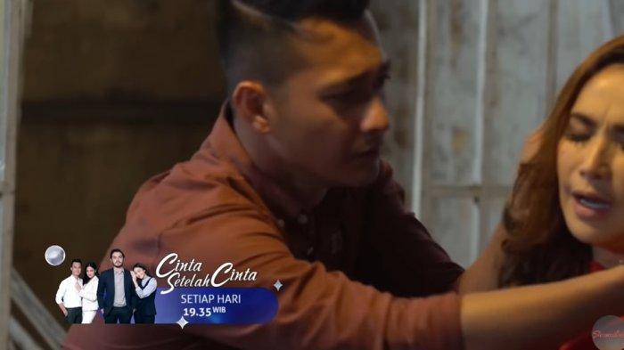 Sinopsis Cinta Setelah Cinta episode 561 yang tayang malam ini Rabu, 19 Juli 2023.