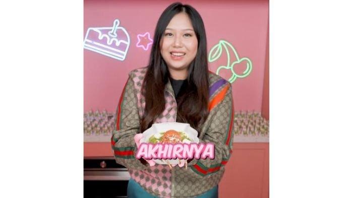 Konten kreator Sisca Kohl memasak 