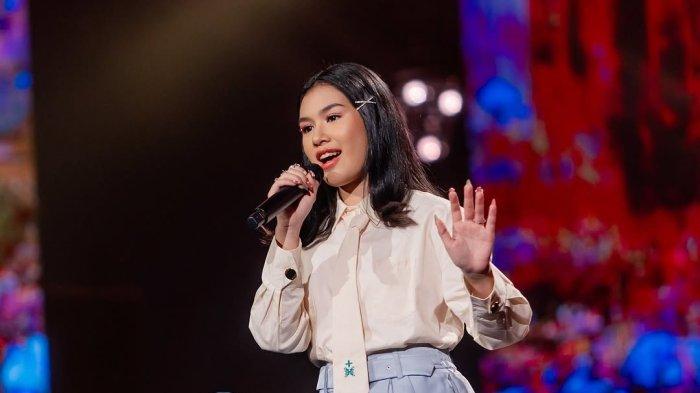Sosok Vanessa Zee, peserta Indonesian Idol 2025 yang paling mencuri perhatian di babak Final Showcase.