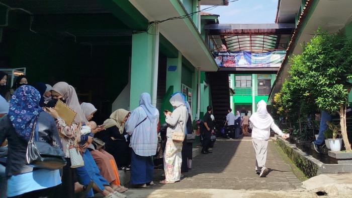 Suasana MAN 1 Cianjur di Jalan Pangeran Hidayatullah, Kabupaten Cianjur, Rabu (9/7/2025). 