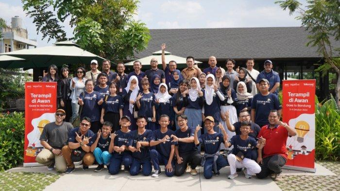 Sebagai bentuk apresiasi finalis program 