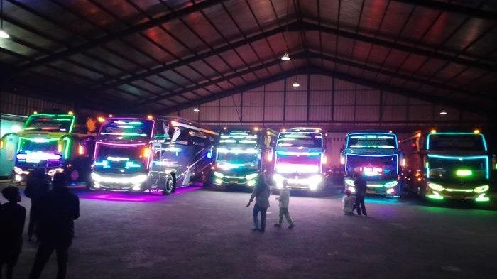 Pariwisata Kuningan: Menggali Potensi dan Peran Bus Pariwisata dalam Perkembangannya