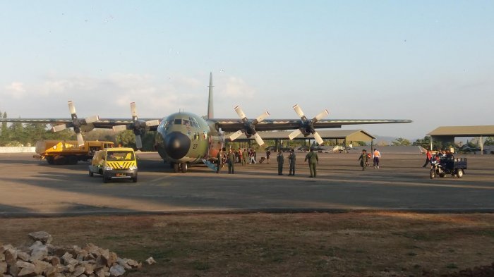 Pesawat Hercules.