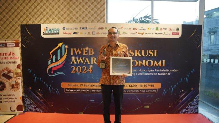 bank bjb berhasil meraih penghargaan 