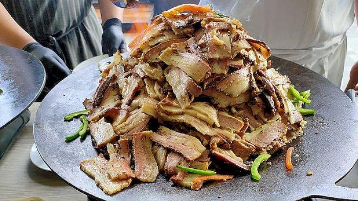 Menu beef brisket dari Hotel Aston, Cirebon