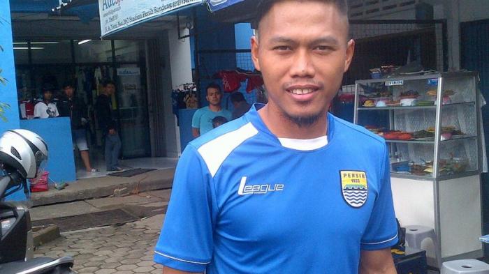 Tony Sucipto saat masih bersama Persib Bandung.