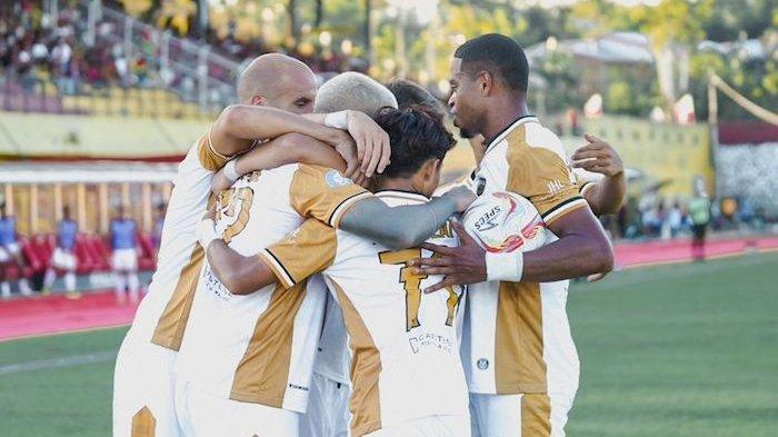 Dewa United sukses meraih kemenangan penting dengan skor 2-1 atas tuan rumah PSM Makassar dalam laga yang berlangsung di Stadion Gelora BJ Habibie, Parepare hari Sabtu (8/7) sore.