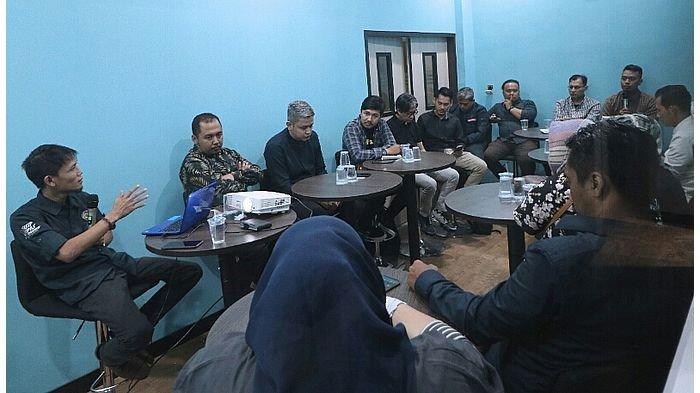 Menggali Potensi Digital Marketing: Sebuah Tinjauan Mendalam Melalui Focus Group Discussion (FGD)