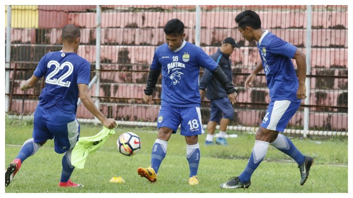 Eka Ramdani Sebut Chemistry Antar-Pemain Persib Bandung Mulai Terbentuk ...