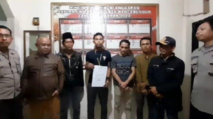 Fahmi Husaeni, suami Anggi Anggraeni pengantin baru yang kabur menemui mantan kekasih saat dimediasi oleh Polsek Rancabungur.