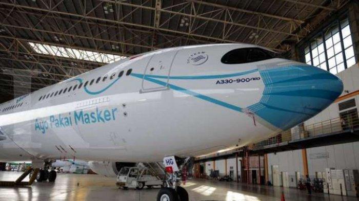BERMASKER - Pesawat Garuda Indonesia Airbus 330-900 Neo dengan livery masker di hidung pesawatnya, Kamis (1/10/2020)
