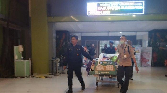 Kepanikan di RSUD Sumedang setelah gempa kembali terjadi, Senin (1/1/2023) pukul 20.46 WIB.