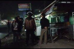 Lokasi tempat kejadian perkara pedagang nasi goreng Miftah dibacok geng motor, Selasa (25/07/2023) malam.