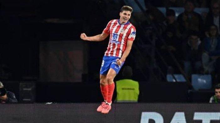 Reaksi Julian Alvarez setelah mencetak gol untuk Atletico Madrid ke gawang Celta Vigo, Kamis (26/9/2024).