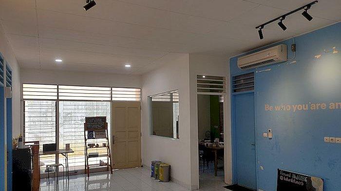 Kantoe Nutrihub Cirebon yang menawarkan ruang sebagai tempat kolaborasi antarkomunitas di Jalan Raya Saladara, Kelurahan Karyamulya, Kecamatan Kesambi, Kota Cirebon