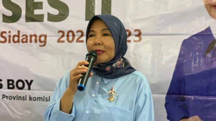 Anggota Komisi II DPRD Provinsi Jawa Barat dari daerah pemilihan Kabupaten Cianjur Hj. Lilis Boy 