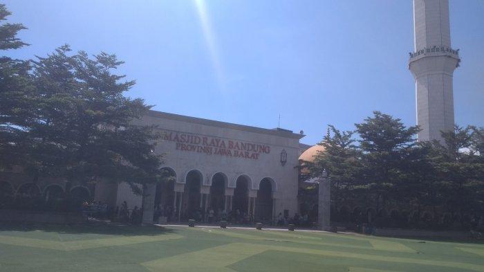 Masjid Raya Bandung akan menyelenggarakan salat tarawih berjamaan selama bulan ramadan 2022.