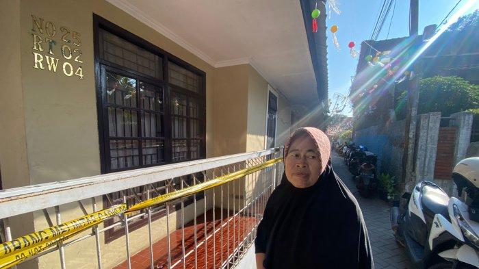 Rumah tempat ditemukannya perempuan 21 tahun yang sudah membusuk, Selasa (13/8/2024) malam. Rumah ini terletak di jalan Pojok, Gang Karyamuda V Kelurahan Setiamanah, Kecamatan Cimahi Tengah, Kota Cimahi.