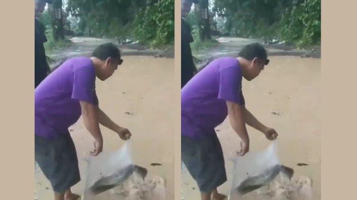 Viral di media sosial warga menebar ikan di kubangan air jalan rusak di ruas Jalan Padabenghar-Pangleseran, Kabupaten Sukabumi, Jawa Barat. Mereka protes ke Gubernur dan Bupati agar memperbaiki kerusakan jalan daripada sibuk ngonten dan ngopi.